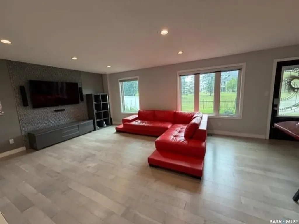 5172 Wascana Vista Place Regina SK S4V 2S3