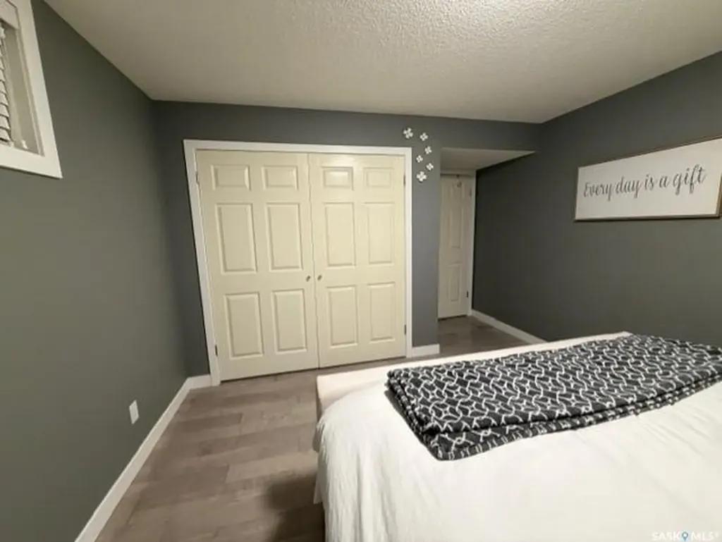 5172 Wascana Vista Place Regina SK S4V 2S3