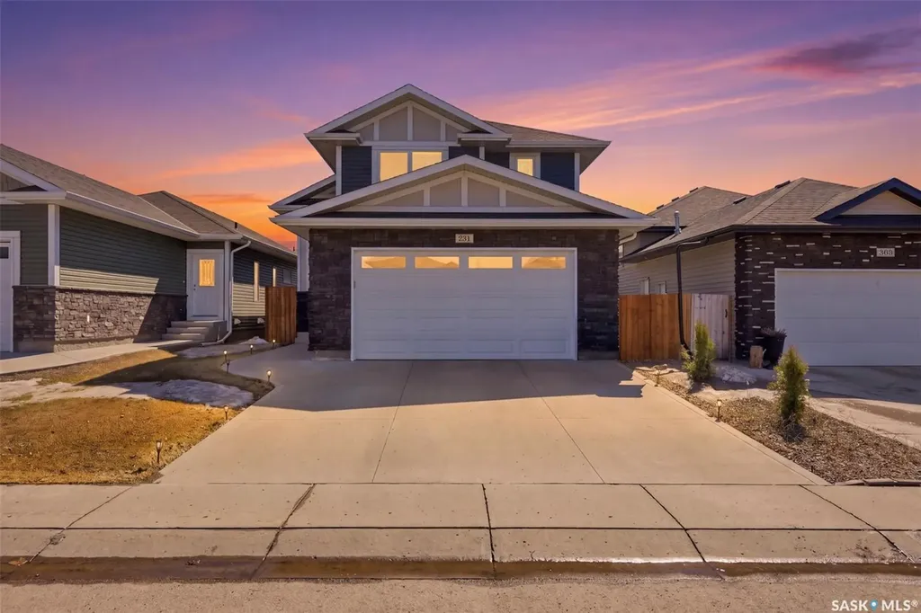 351 Kolynchuk Manor Saskatoon SK S7T 0W3