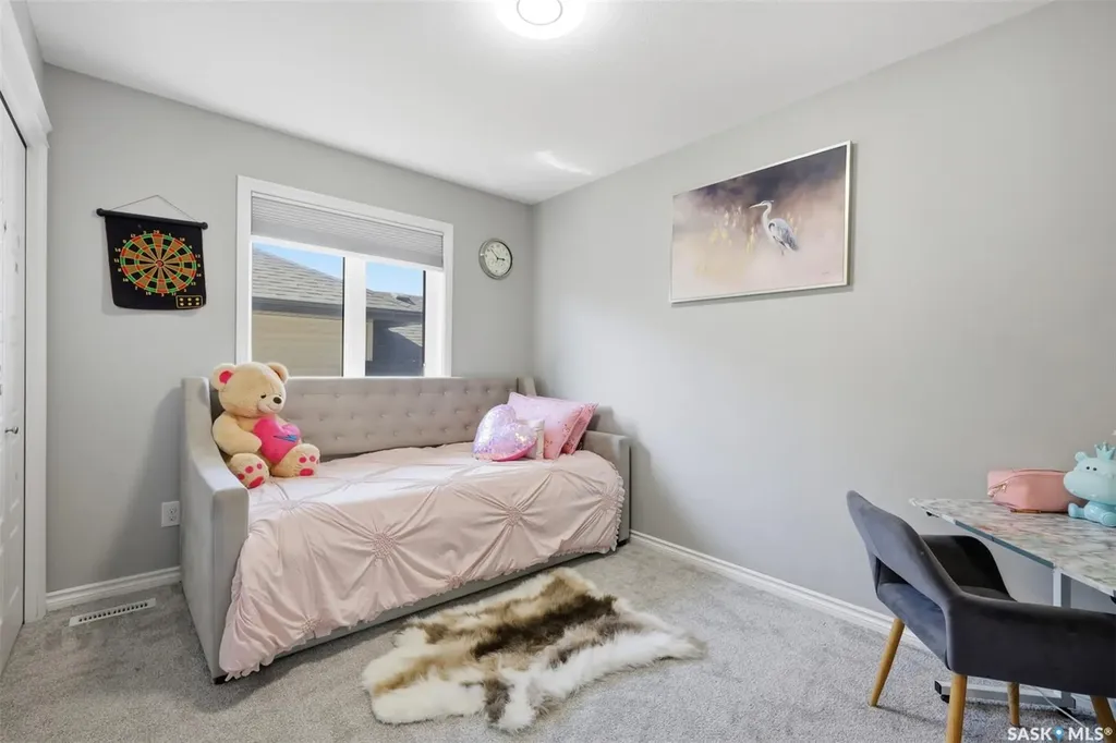 351 Kolynchuk Manor Saskatoon SK S7T 0W3