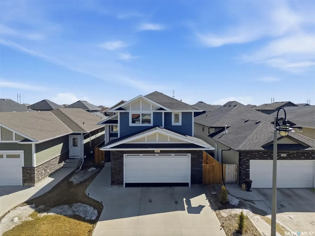 351 Kolynchuk Manor Saskatoon SK S7T 0W3