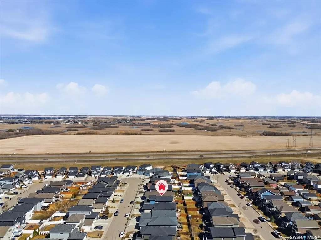 351 Kolynchuk Manor Saskatoon SK S7T 0W3