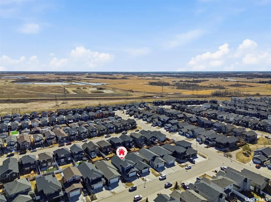 351 Kolynchuk Manor Saskatoon SK S7T 0W3