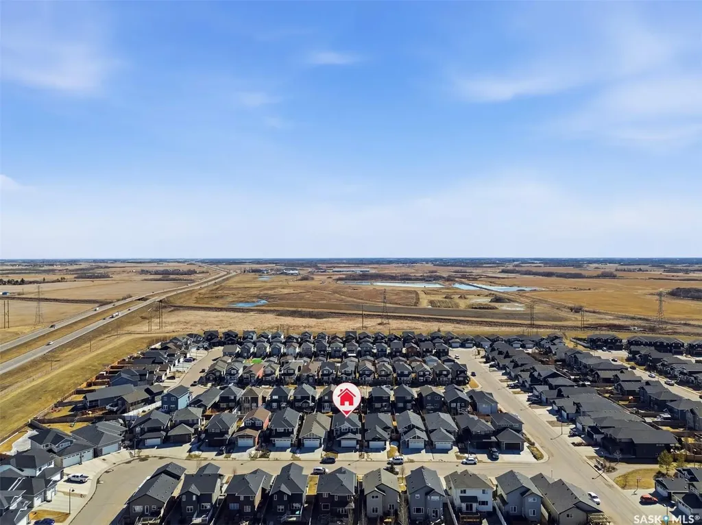 351 Kolynchuk Manor Saskatoon SK S7T 0W3