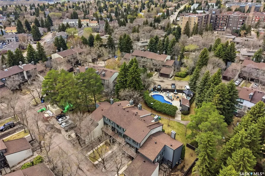455 Pinehouse Drive Saskatoon SK S7K 5X1