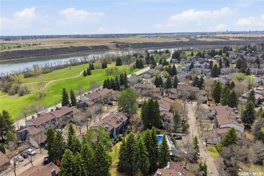 455 Pinehouse Drive Saskatoon SK S7K 5X1