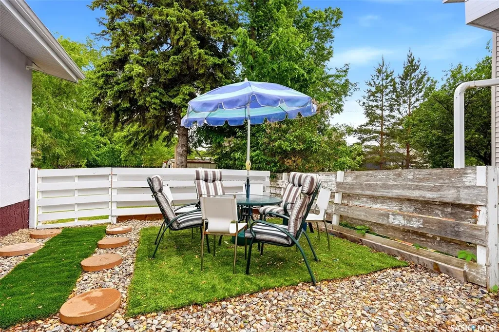 2949 Grant Road Regina SK S4S 5G6