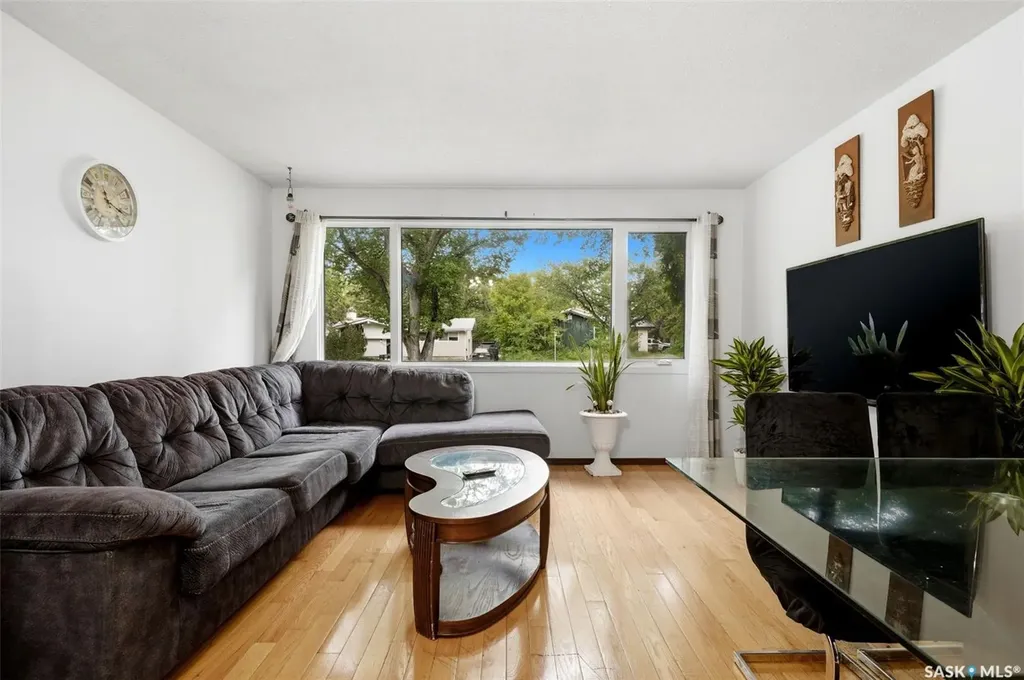 2949 Grant Road Regina SK S4S 5G6