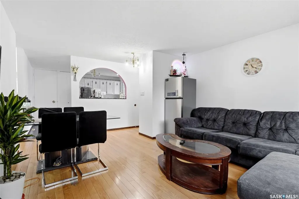 2949 Grant Road Regina SK S4S 5G6