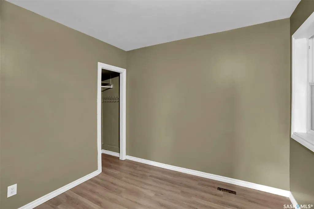 1146 Robinson Street Regina SK S4T 2M9