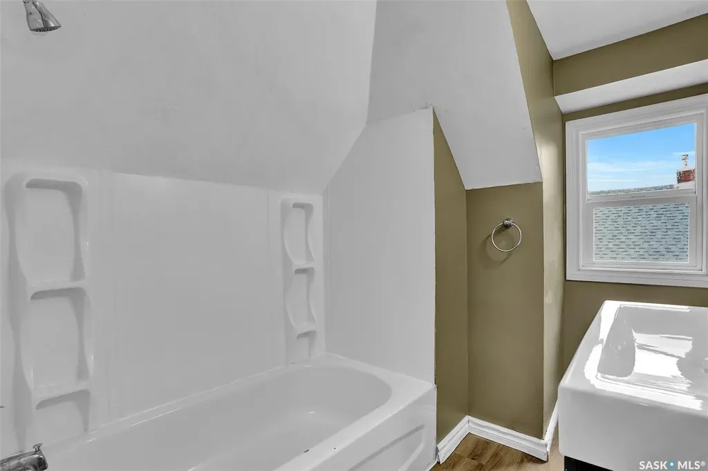 1146 Robinson Street Regina SK S4T 2M9