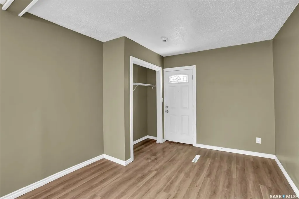 1146 Robinson Street Regina SK S4T 2M9
