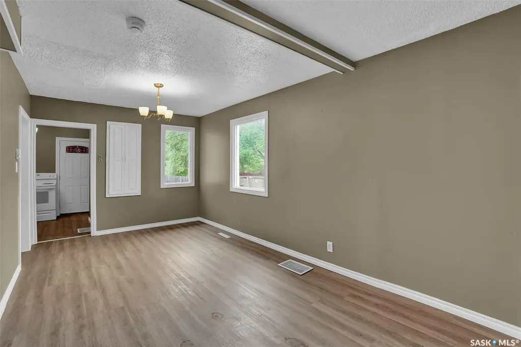 1146 Robinson Street Regina SK S4T 2M9