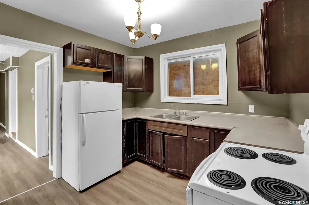 1146 Robinson Street Regina SK S4T 2M9