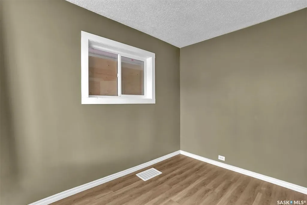 1146 Robinson Street Regina SK S4T 2M9