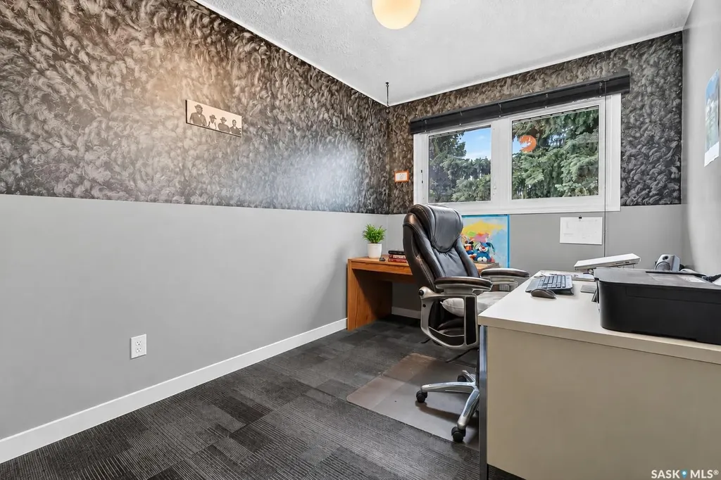 1612 Rutherford Street Moose Jaw SK S6H 7C7
