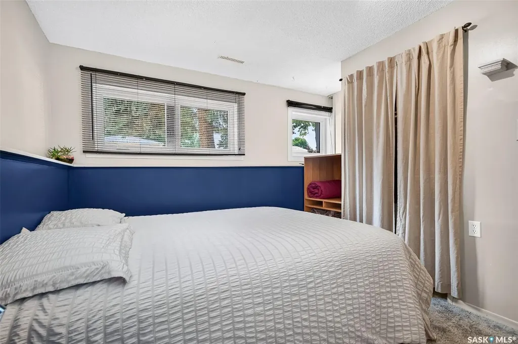 1612 Rutherford Street Moose Jaw SK S6H 7C7