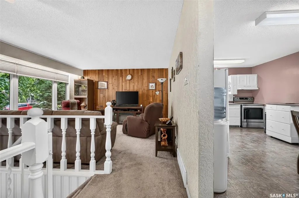 1612 Rutherford Street Moose Jaw SK S6H 7C7