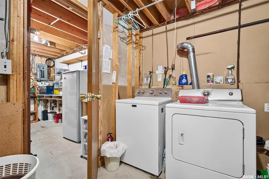1612 Rutherford Street Moose Jaw SK S6H 7C7