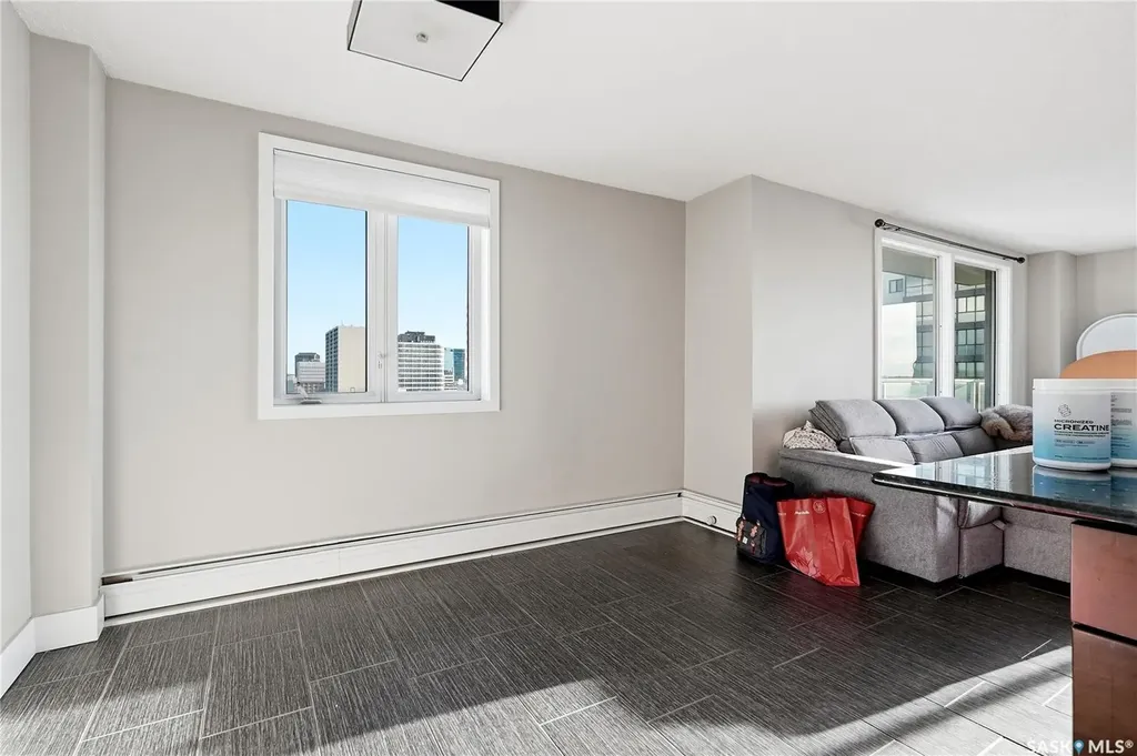 320 5th Avenue N Saskatoon SK S7K 2P5