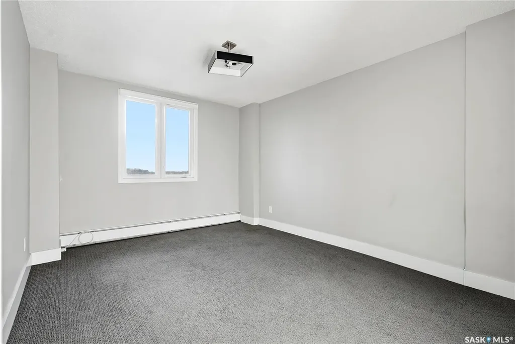 320 5th Avenue N Saskatoon SK S7K 2P5