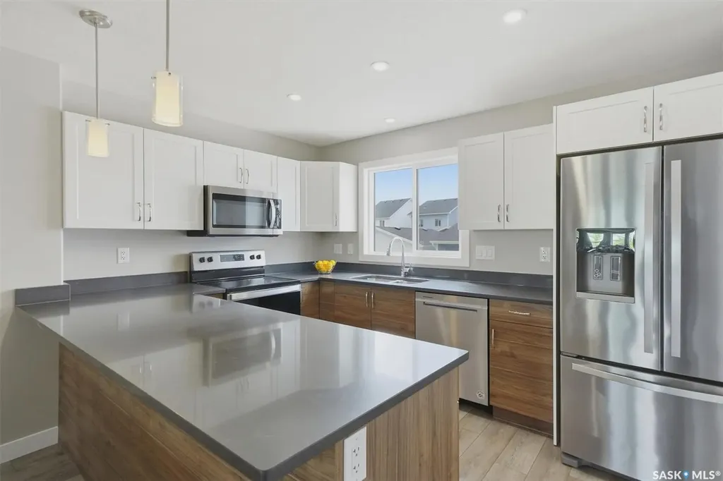 348 Mcormond Drive Saskatoon SK S7V 0W9