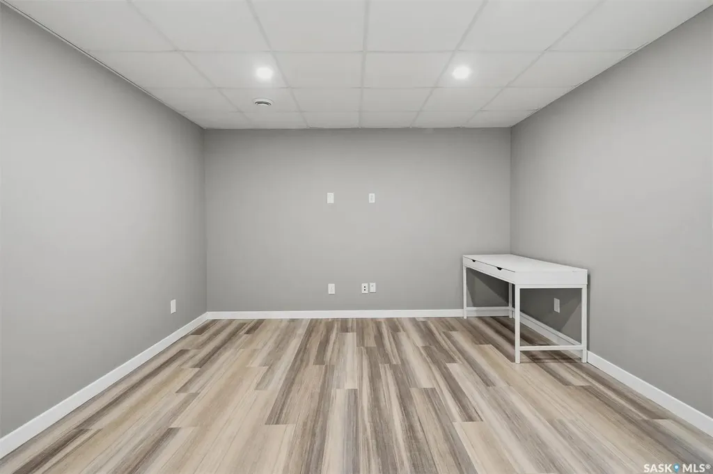 348 Mcormond Drive Saskatoon SK S7V 0W9