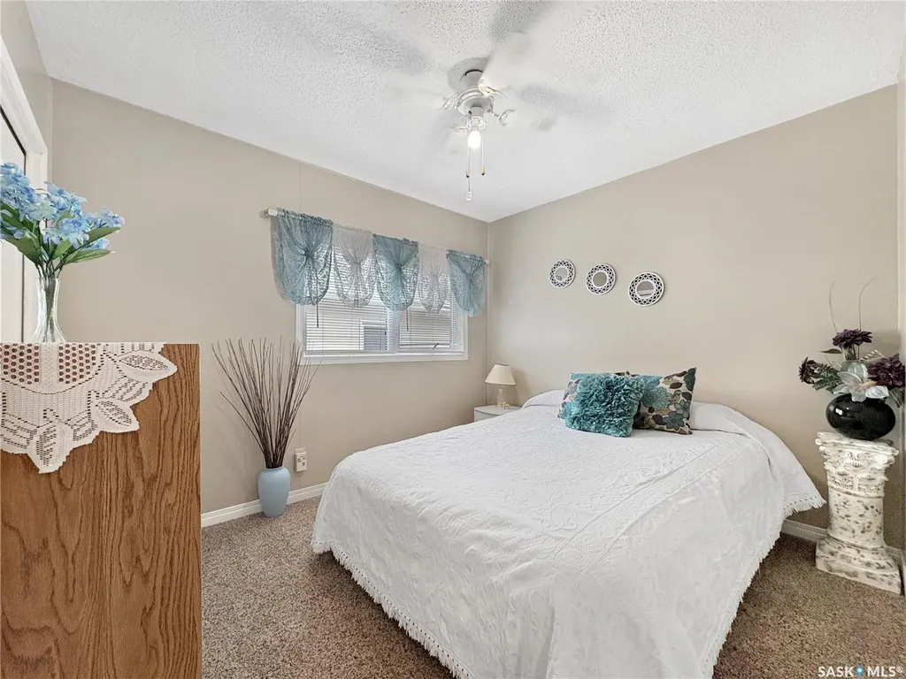 602 104th Street North Battleford SK S9A 1M8