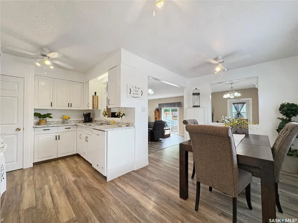 602 104th Street North Battleford SK S9A 1M8