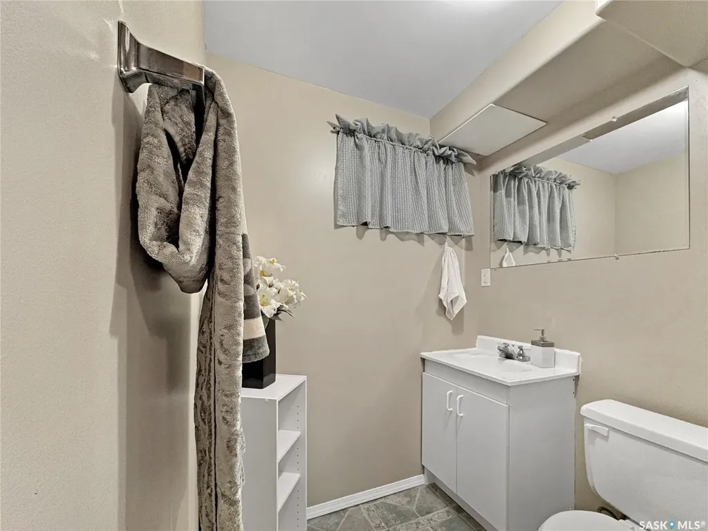 602 104th Street North Battleford SK S9A 1M8
