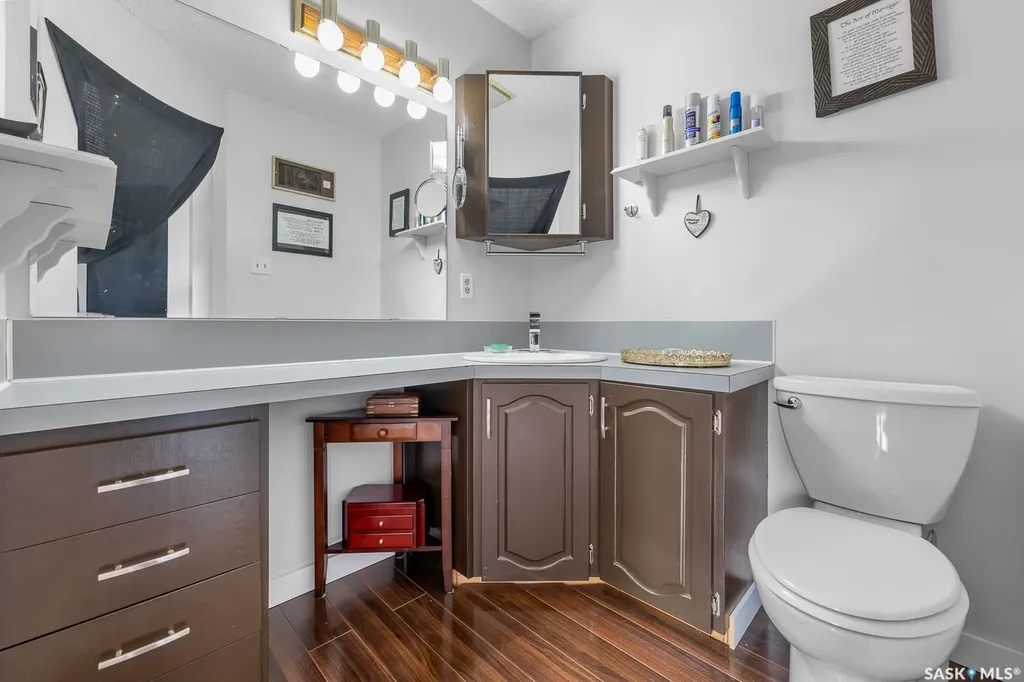 10 Bastedo Crescent Regina SK S4T 6X9