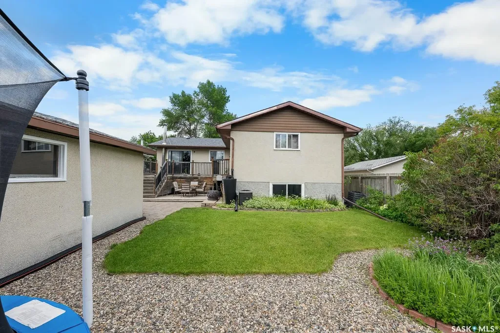 10 Bastedo Crescent Regina SK S4T 6X9
