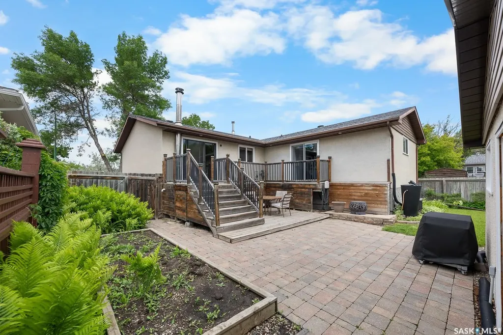 10 Bastedo Crescent Regina SK S4T 6X9