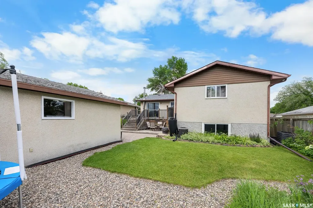 10 Bastedo Crescent Regina SK S4T 6X9