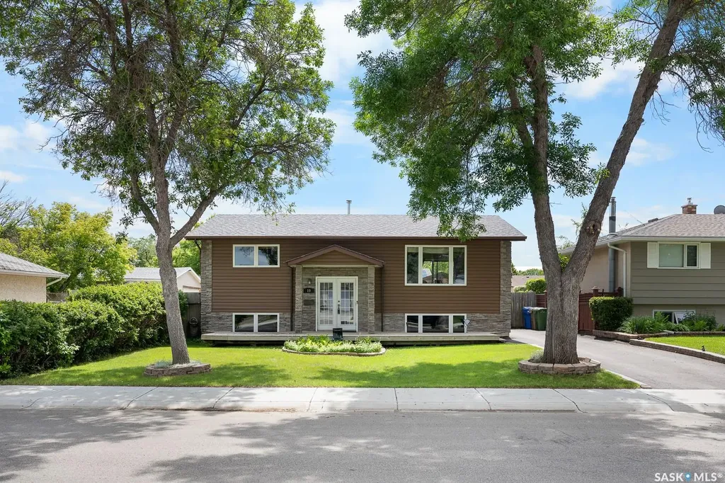 10 Bastedo Crescent Regina SK S4T 6X9