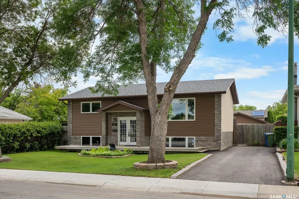 10 Bastedo Crescent Regina SK S4T 6X9