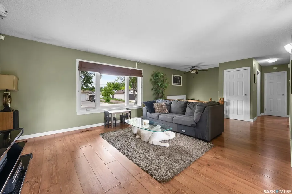 10 Bastedo Crescent Regina SK S4T 6X9