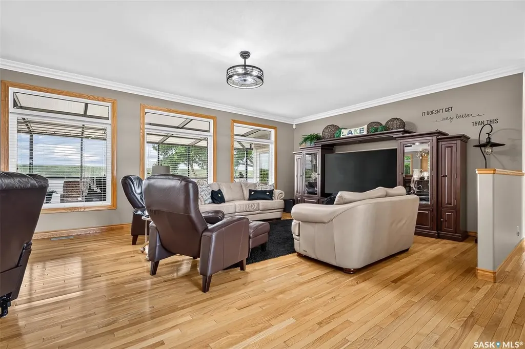 1232 Tatanka Drive Sun Valley SK S0C 4H0