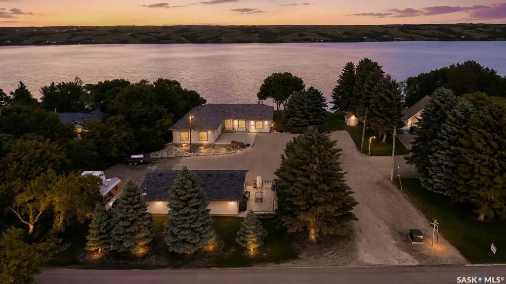1232 Tatanka Drive Sun Valley SK S0C 4H0