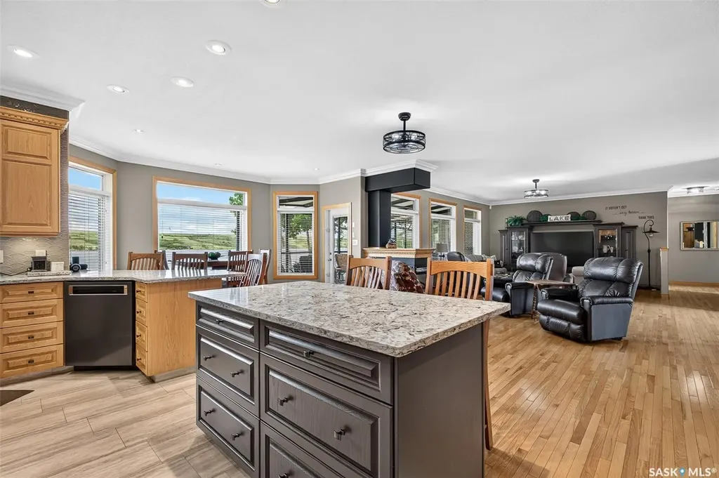 1232 Tatanka Drive Sun Valley SK S0C 4H0