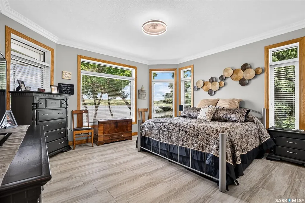 1232 Tatanka Drive Sun Valley SK S0C 4H0