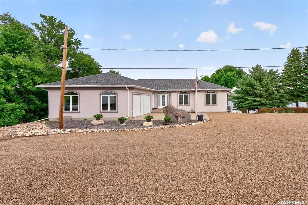 1232 Tatanka Drive Sun Valley SK S0C 4H0
