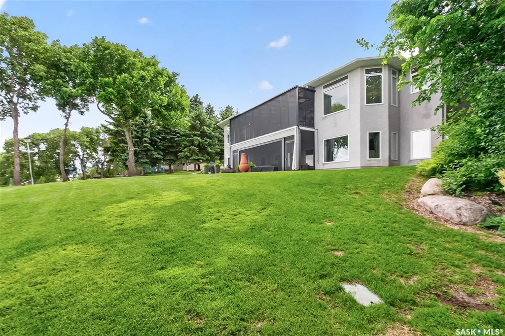 1232 Tatanka Drive Sun Valley SK S0C 4H0
