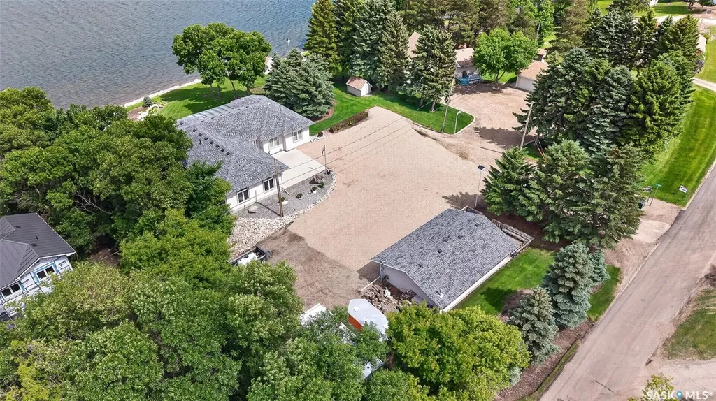 1232 Tatanka Drive Sun Valley SK S0C 4H0