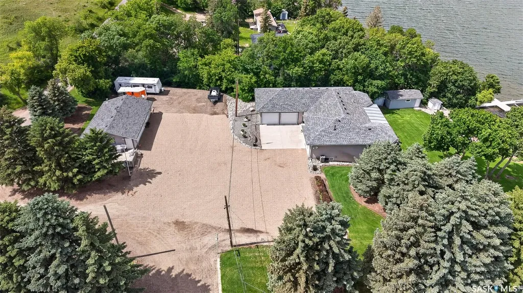 1232 Tatanka Drive Sun Valley SK S0C 4H0