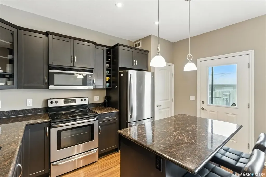 380 Willowgrove Lane Saskatoon SK S7W 0E5