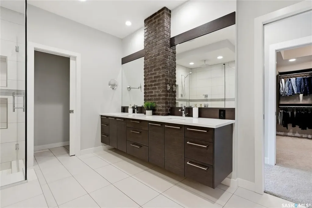 214 Skeena Crescent Saskatoon SK S7K 4G8