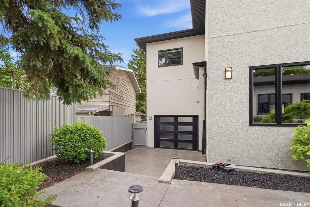 214 Skeena Crescent Saskatoon SK S7K 4G8