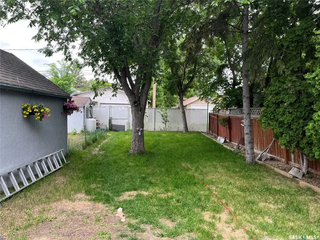 2322 Reynolds Street Regina SK S4N 3N5