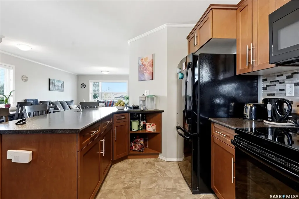275 Pringle Lane Saskatoon SK S7T 0T5